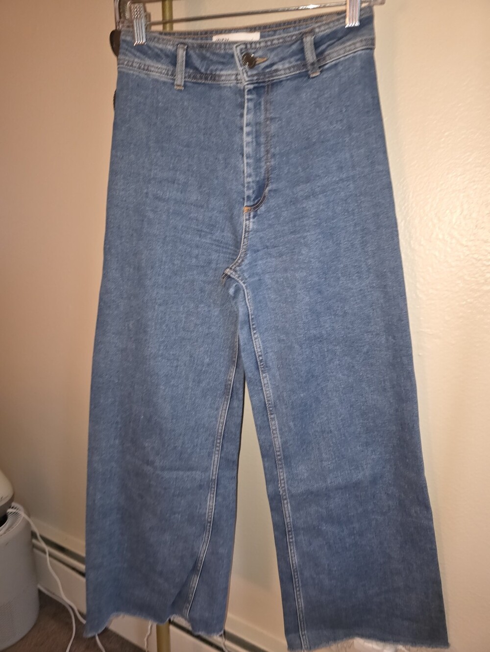Zara marine High Waist Wide Legg jeans Size 4